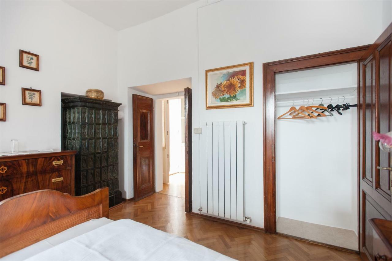Dimora Storica Caproni Apartamento Arco Exterior foto